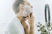 Waarom minder producten je er beter uit laten zien